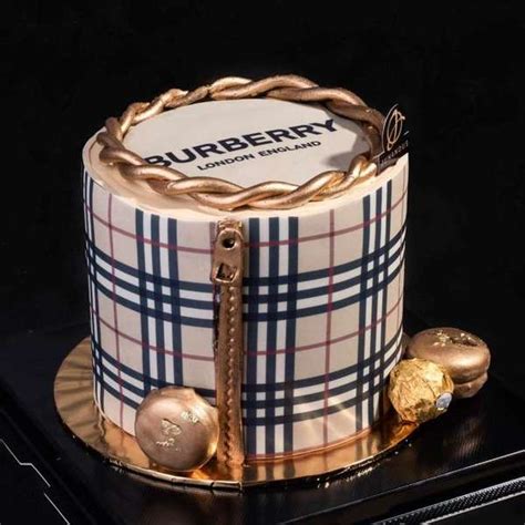 How To Plan a Burberry Themed Birthday Party 